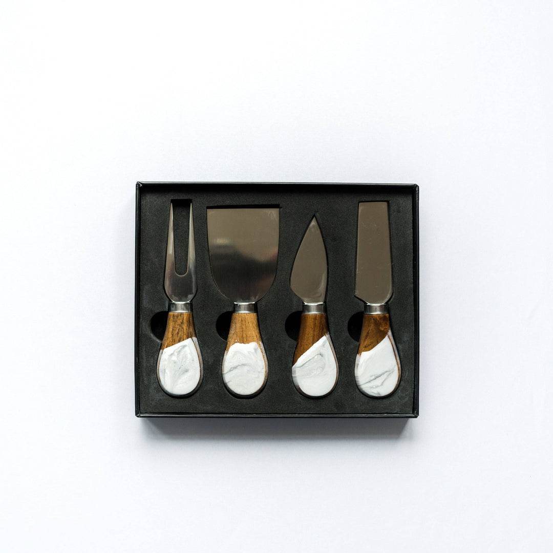 Resin Coated Cheese Knife Set: Gold Quartz