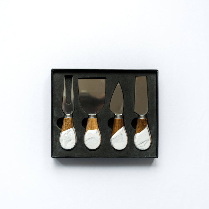 Resin Coated Cheese Knife Set: Gold Quartz