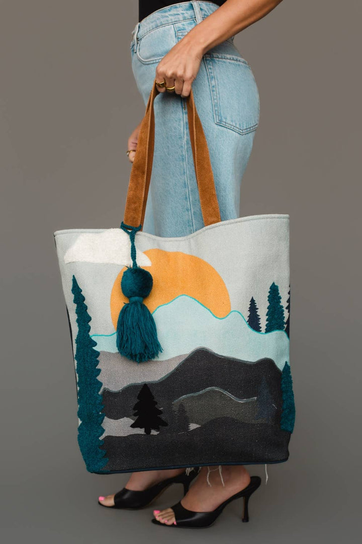Mountain Scene Tote