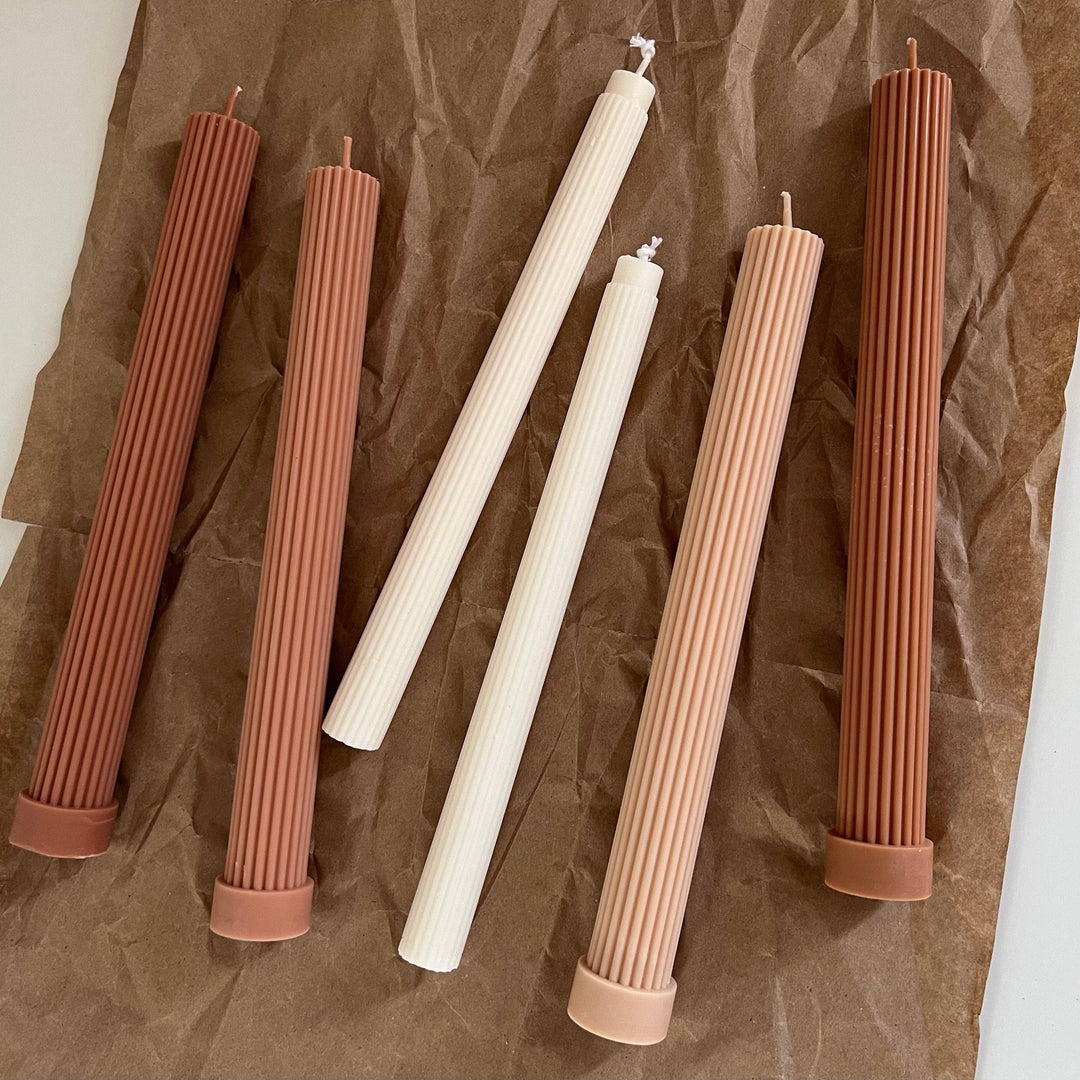 Ribbed Taper Candle: Cream / Thin