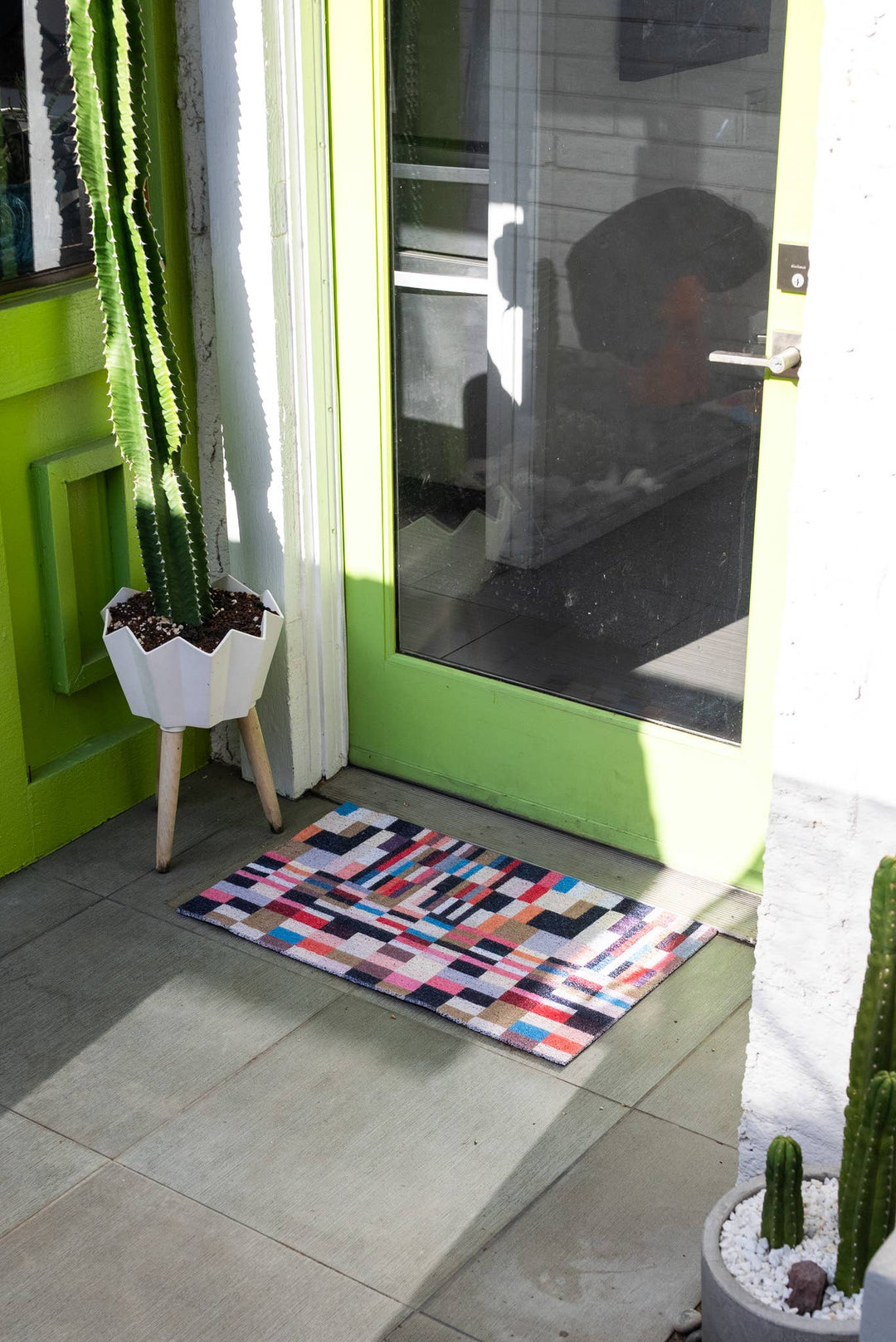 Passage Indoor/Outdoor Doormat - Pixelate - 17.7”’ x 29.56”