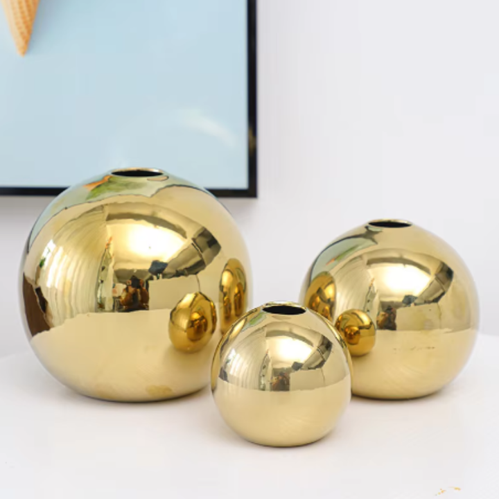 Gold Ball Vases 4.5"