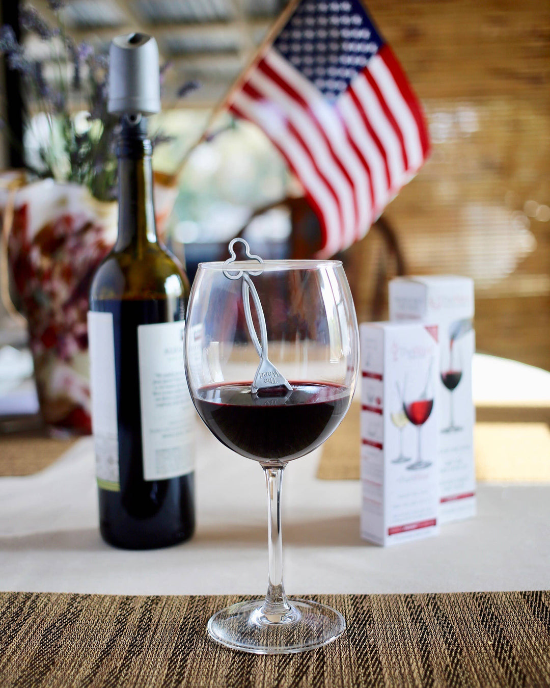 Wine Purifier & Aerator, The Wave® Single, Silver