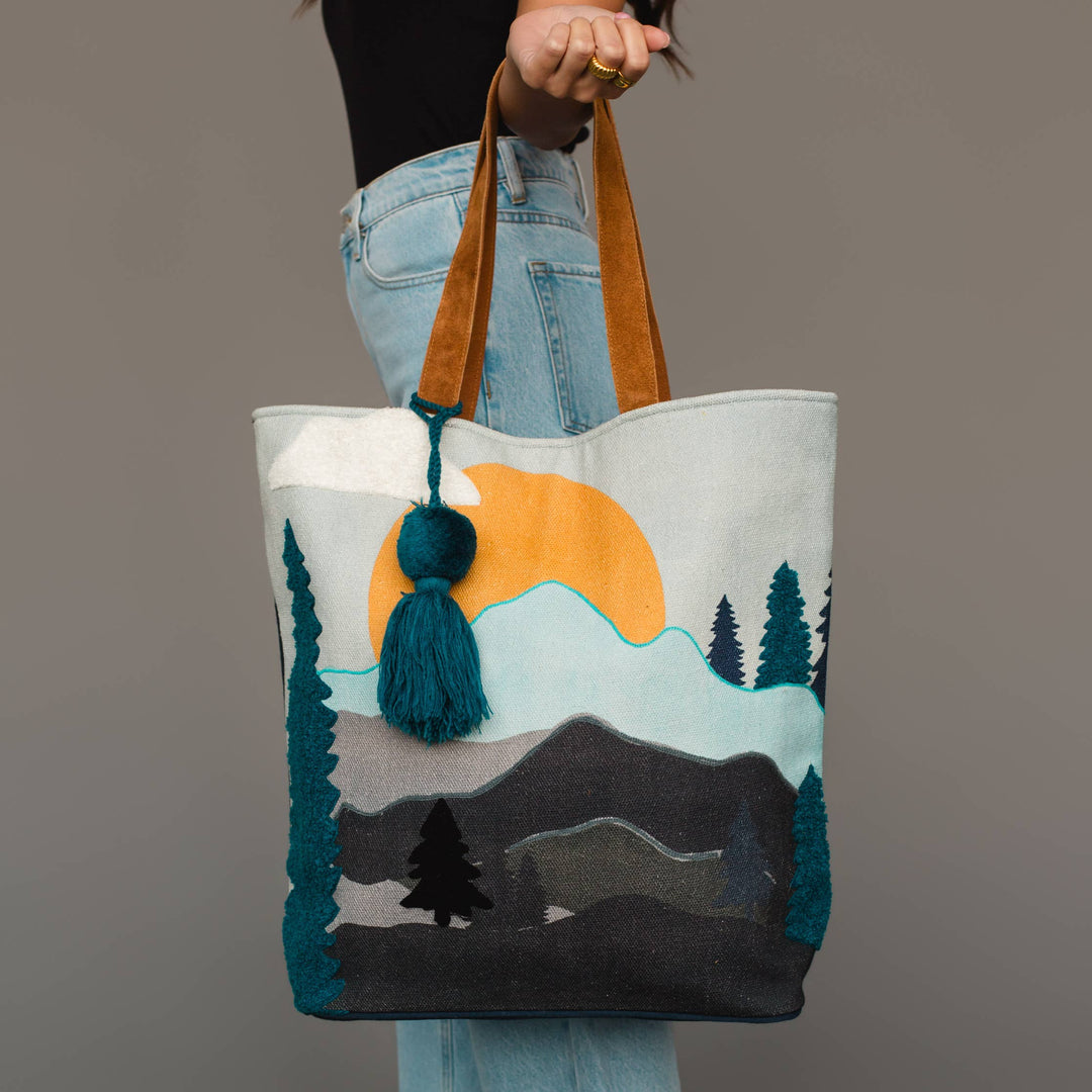 Mountain Scene Tote