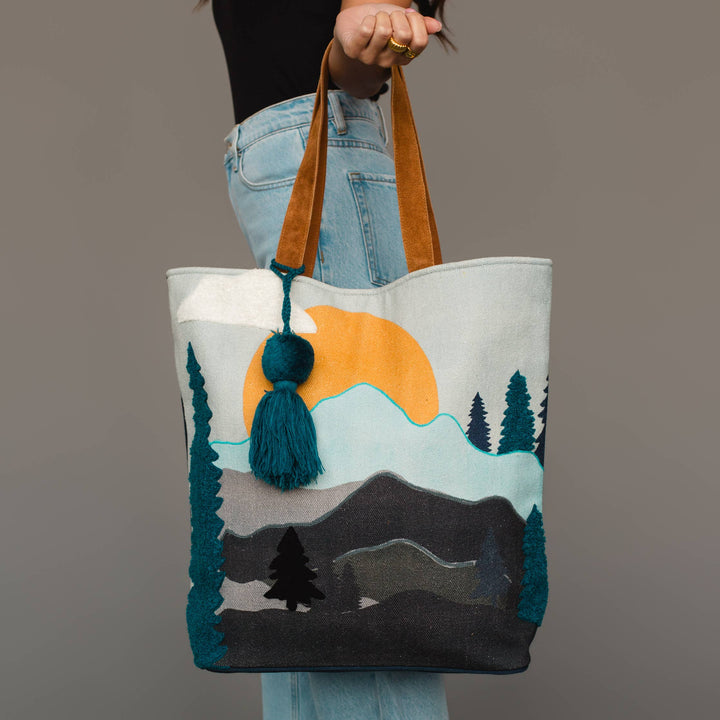 Mountain Scene Tote