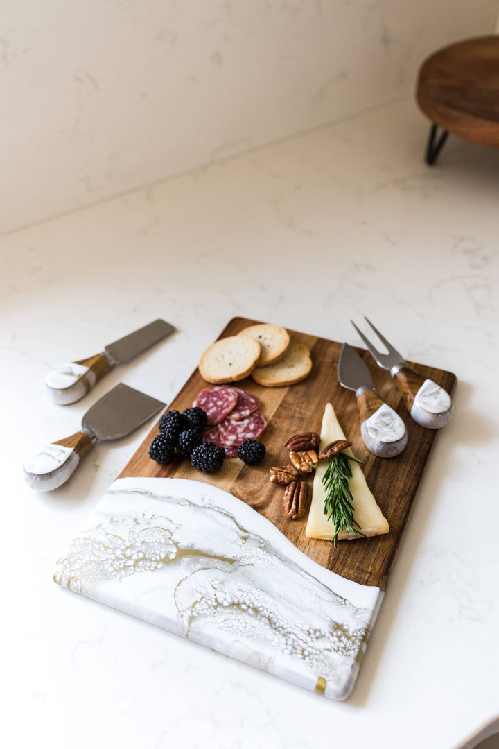 Resin Coated Cheese Knife Set: Gold Quartz