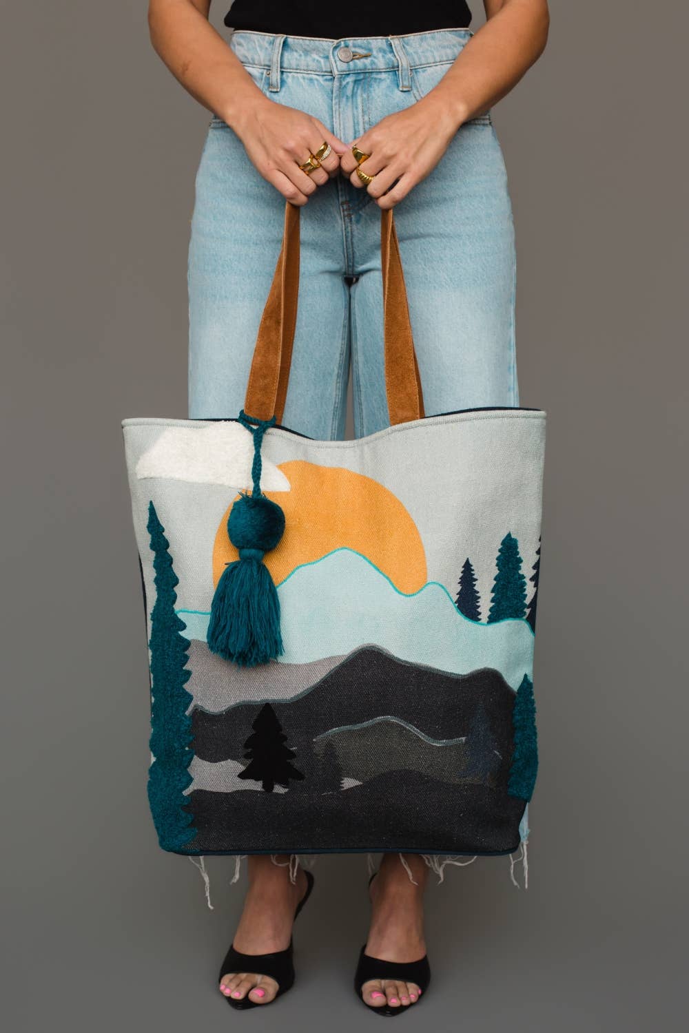 Mountain Scene Tote