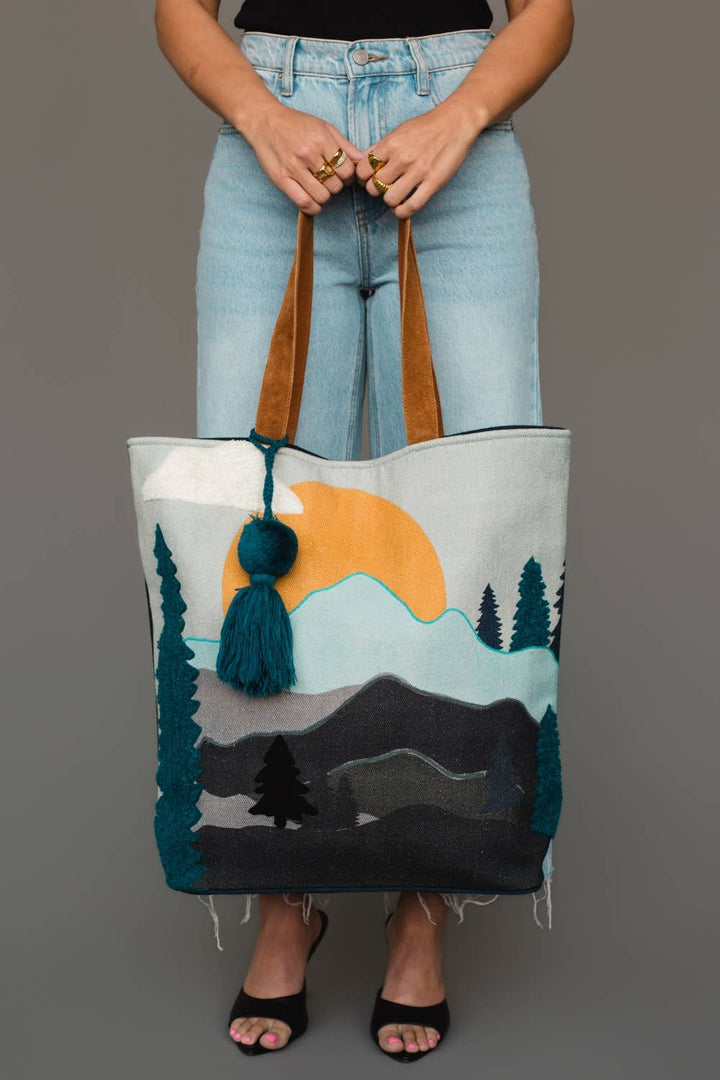 Mountain Scene Tote