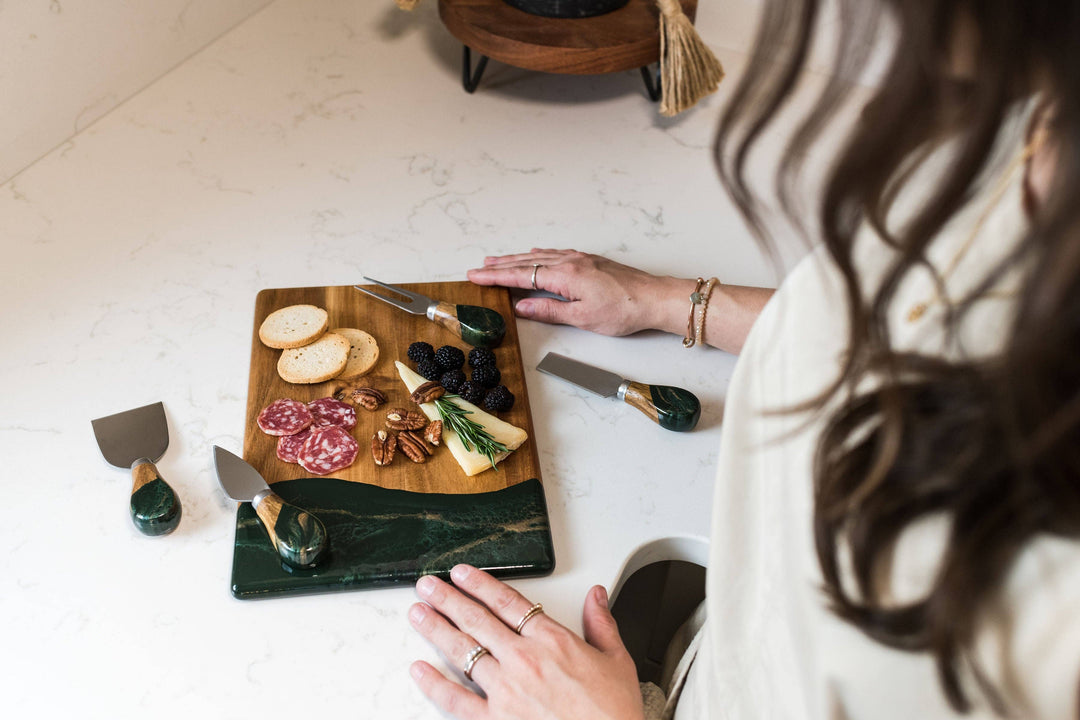 Resin Coated Cheese Knife Set: Black Ember