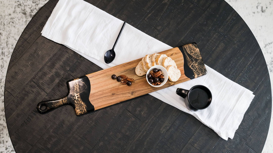 Onyx Resin Cheese board / Charcuterie Board