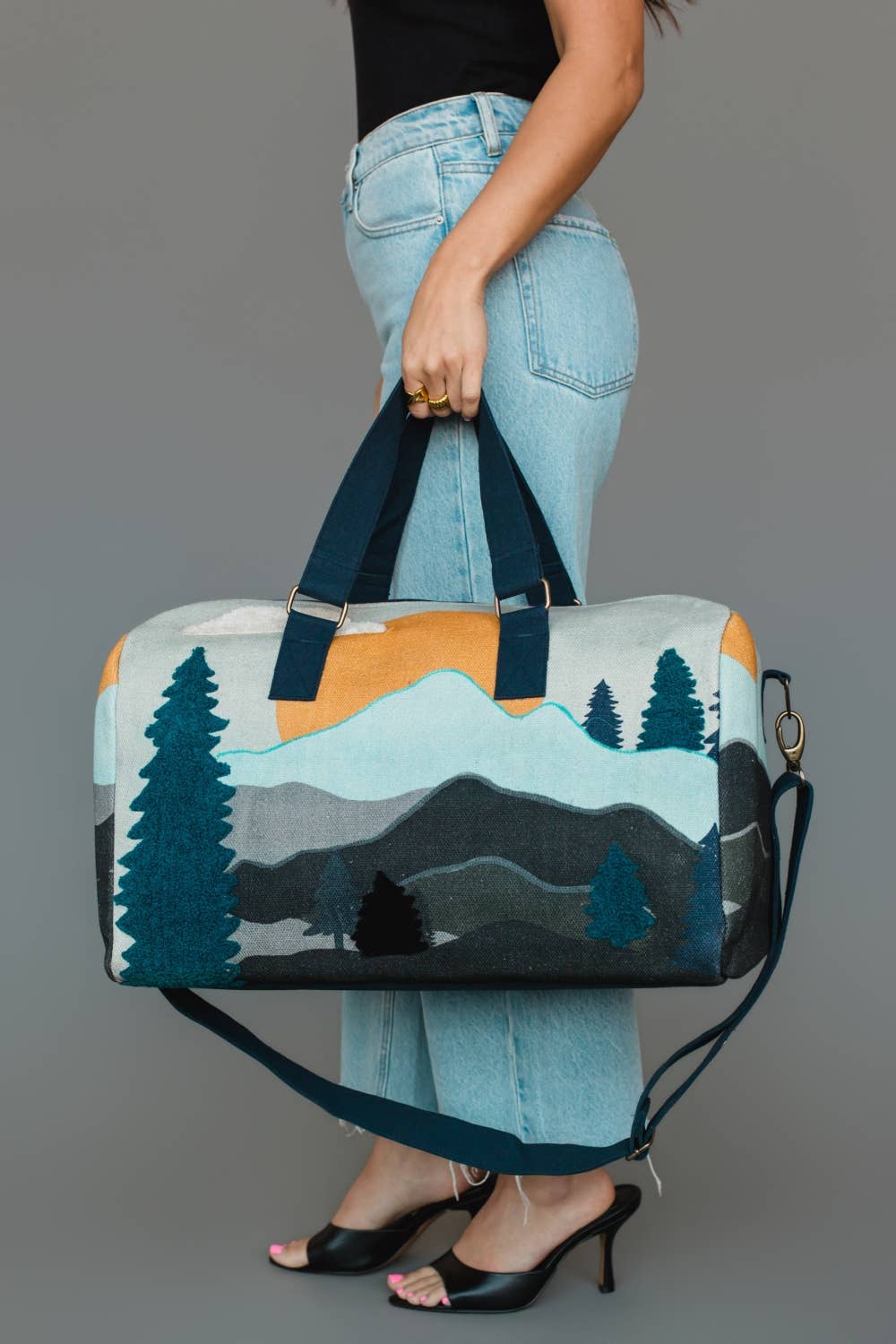 Mountain Scene Duffel