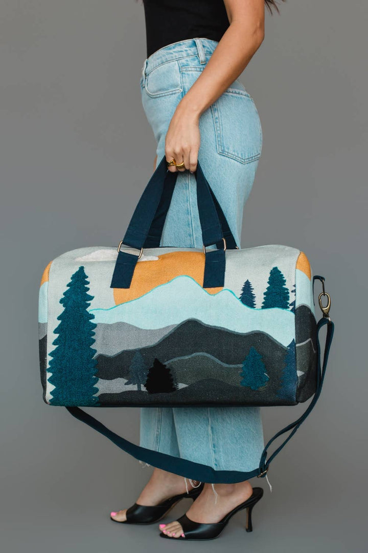 Mountain Scene Duffel