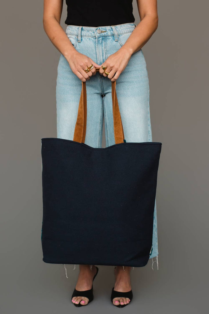 Mountain Scene Tote