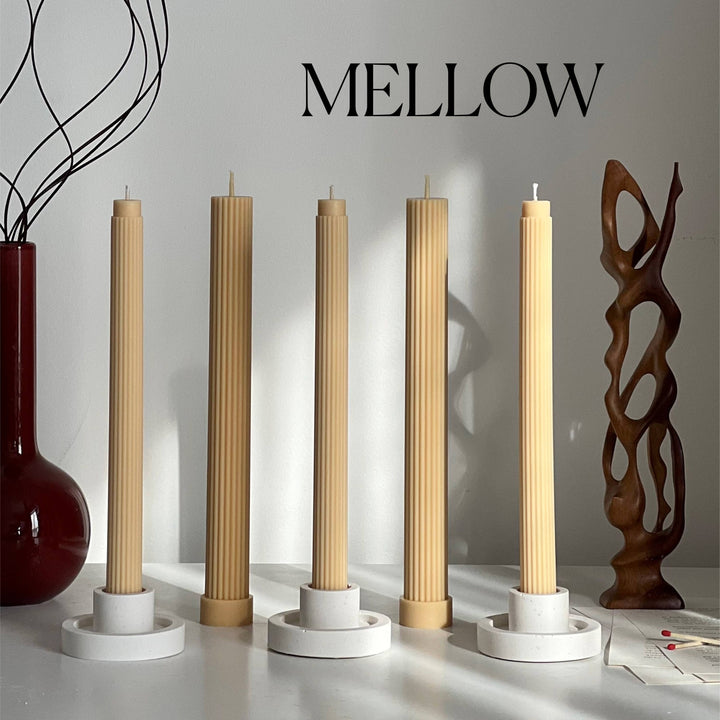 Ribbed Taper Candle: Cream / Thin