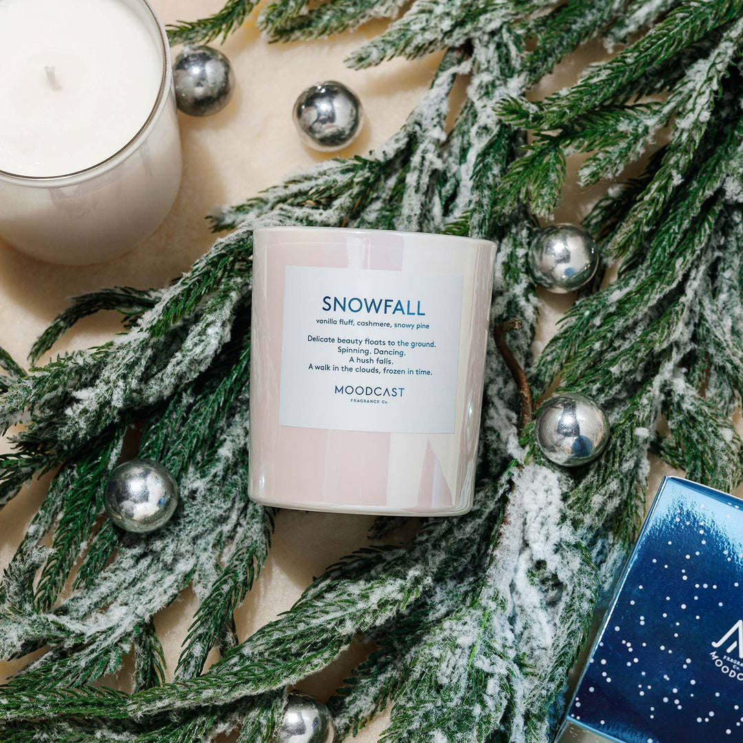 Seasonal Candle - Pearlescent - Snowfall - 8 oz Glass Jar
