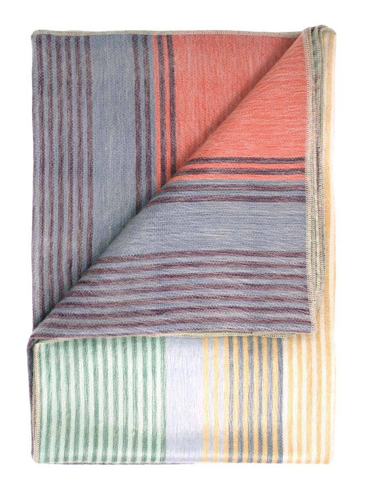 Alpaca Throw - Spectrum: Throw