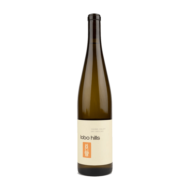 Lobo Hills Dry Riesling bottle